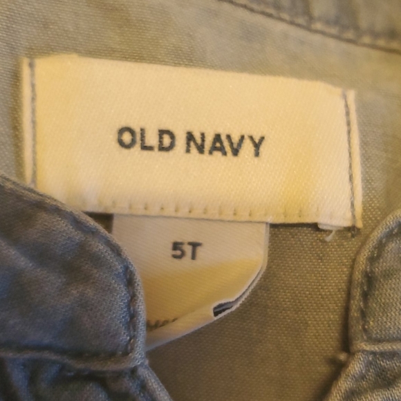 Girl's top - Picture 2 of 3